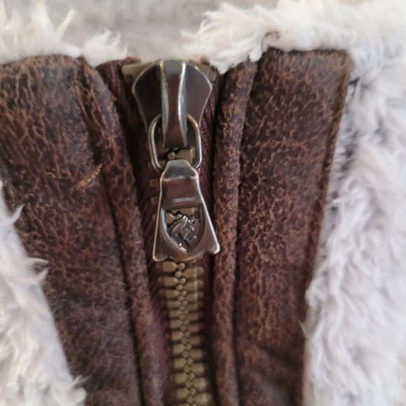 KÜHL 'FLIGHT' TM Vest. Size: S - Picture 8 of 16